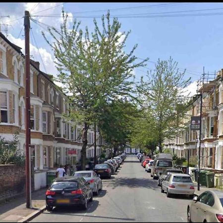 Jkhomestay Londen Buitenkant foto